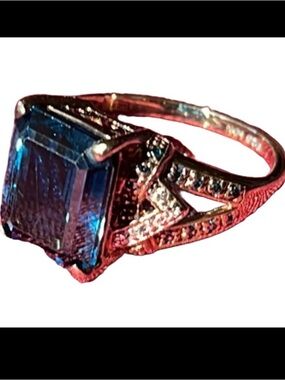 Vintage 3 CTW London Blue Topaz & Diamond 10K Yellow Gold Ring